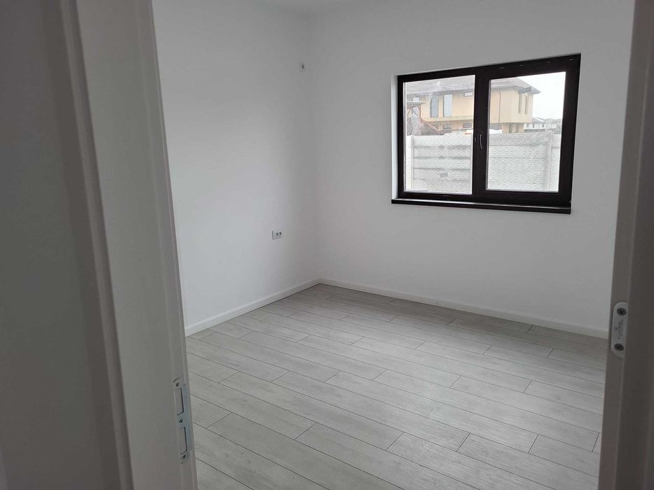 Casa parter 3 cam,2 bai,buc,incalzire pardoseala,finisaje,teren 450 mp