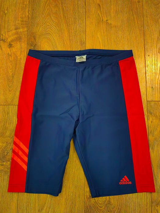 Adidas нов дамски спортен къс клин XS размер