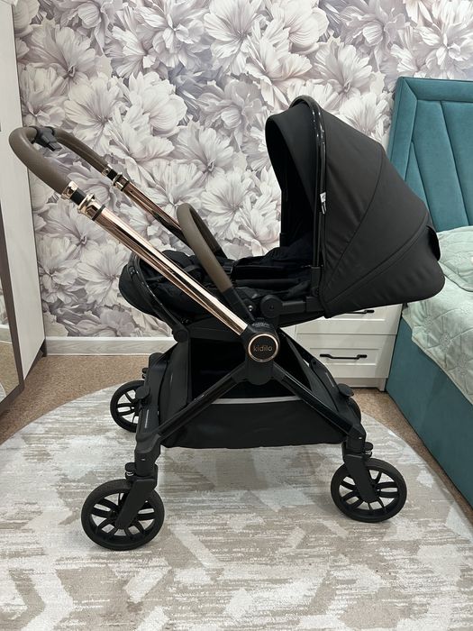 Продам коляску Kidilo D900