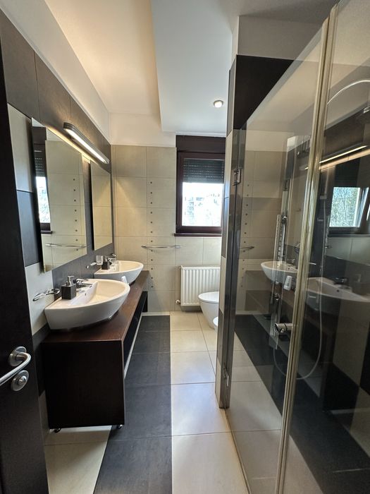 Herastrau Duplex 5 cam 225m plus 2 locuri parcare