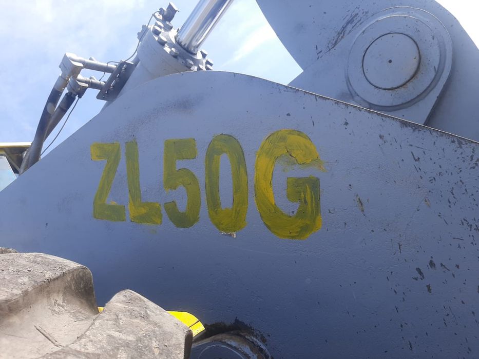 Продаётся погрузчик