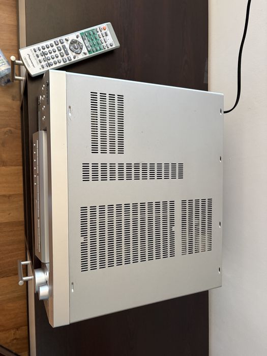 Pioneer-VSX-D714