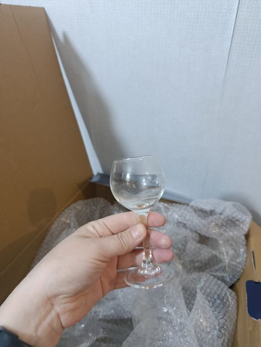 Продам бокалы и рюмки