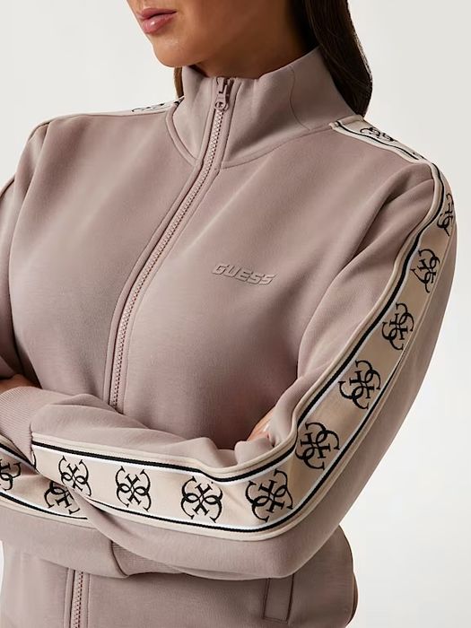 Нов суитшърт Guess