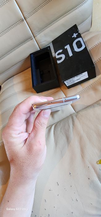 Samsung galaxy S 10+