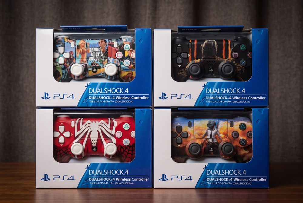 Продам джойстики ps4