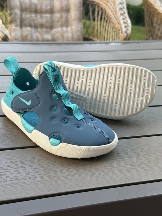 Оригининални нови детски сандали Nike