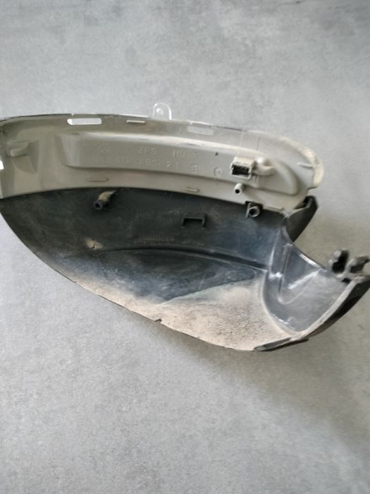 Vând semnal oglinda stânga Golf6