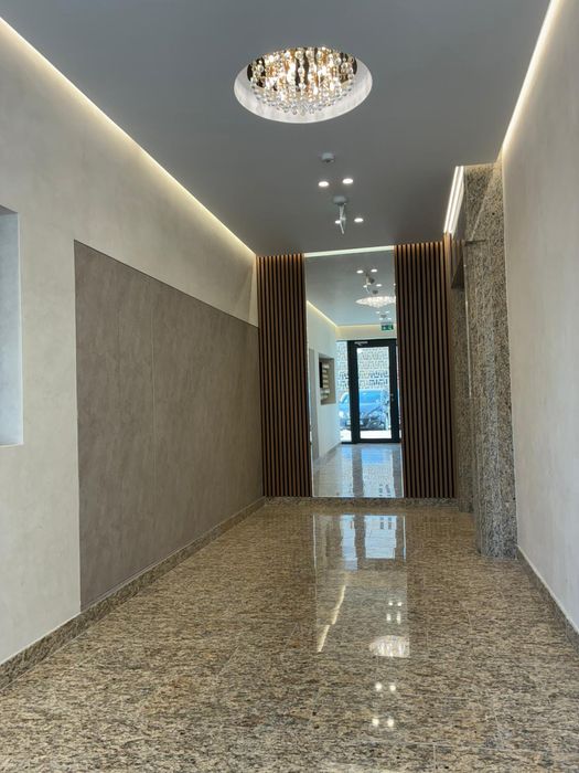 Închiriez apartament