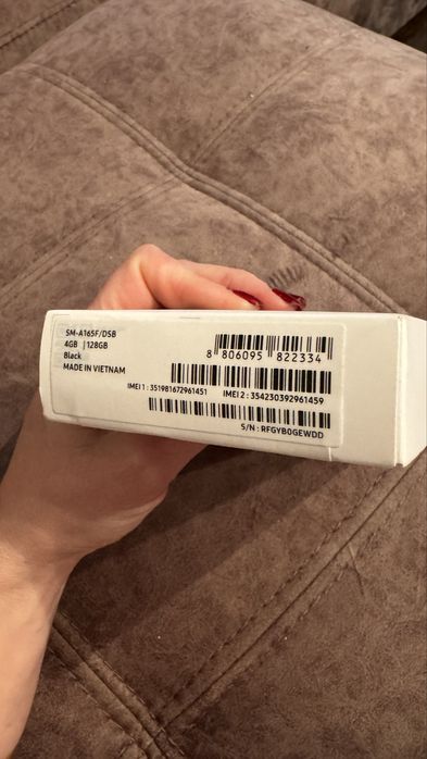 Чисто нов телефон Samsung Galaxy A16, подарък ми е , неразопакован