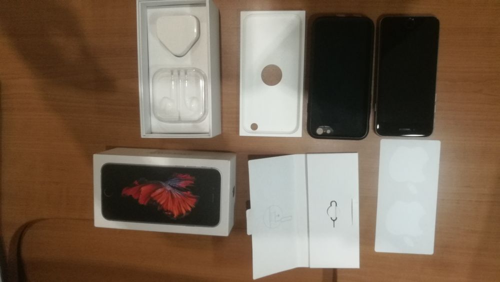 Телефон Айфон 6s