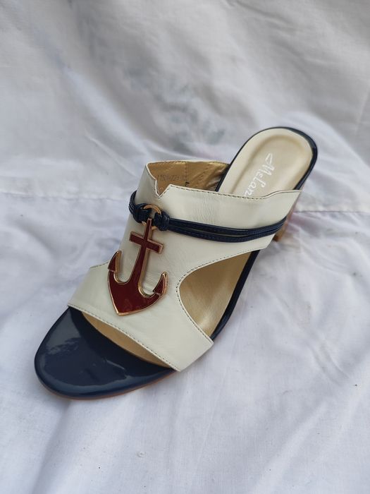 Брендовая, кожаная обувь