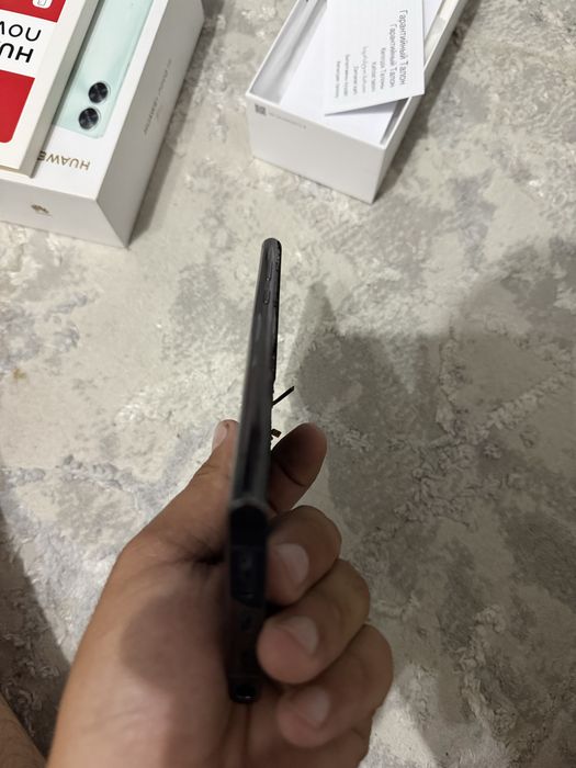 S 22 ultiraga o led ekran yangi 100% ishlaydi xamma joy ishlaydi javob