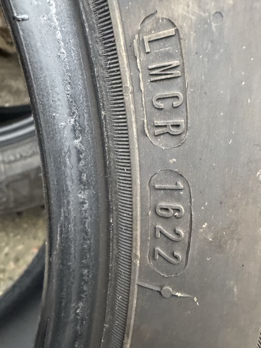 4 броя Гуми за СУВ / Джип  235 60 17 цола NEXEN и FULDA