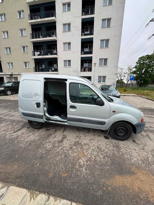 RENAULT Kangoo