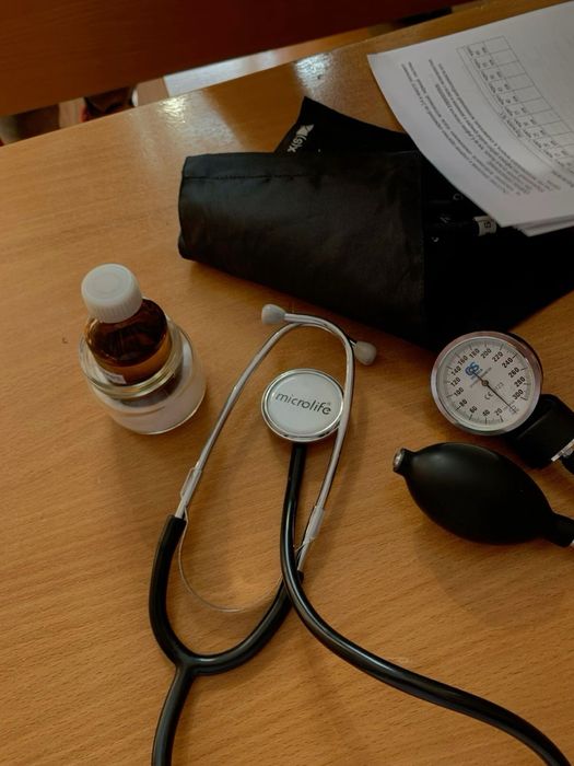 Врач нарколог медсестра вывод из запоя лечение алкоголизма кодирование