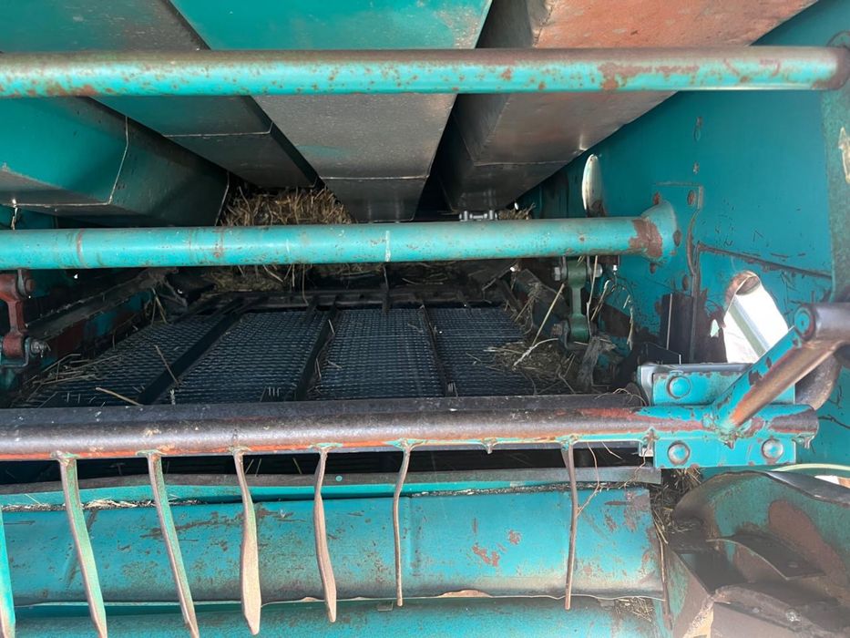 Продам комбайн на ходу