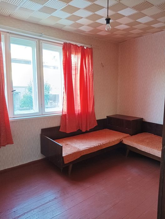 Дава се под наем Двустаен апартамент в Ловеч, Център - 60 кв.м за 127.5 € - Снимка #1