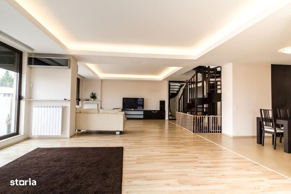 Triplex spectaculos cu 5 camere si terasa, in Herastrau!