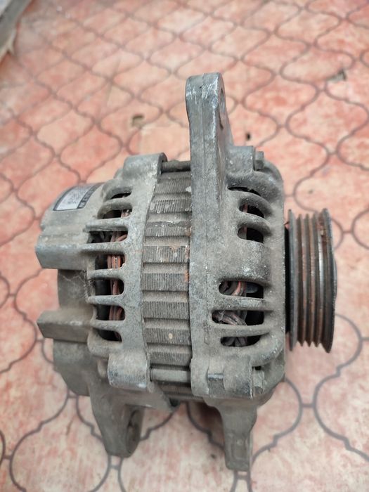 Генератор Mitsubishi Galant