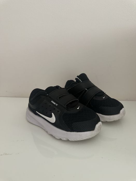 Бебешки маратонки Nike