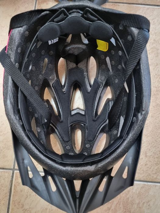 Шлем для велосипедов и роликов M ( 54-54 ).