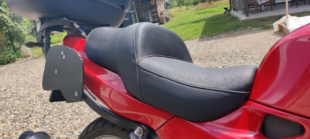Kawasaki ER-5 499 cmc – 37 kW (50 CP) – 1999 – Gata de drum!