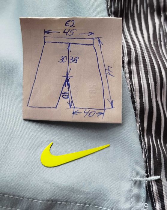 къси панталони Nike размер-XL- светло син