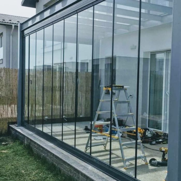Terase, balcoane foișoare cu sticlă armonică glisantă securizată