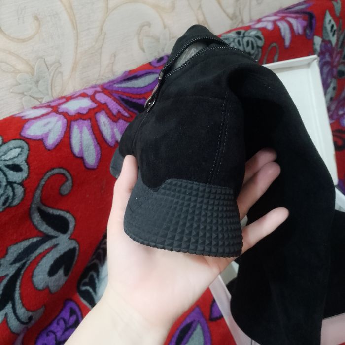 Обув замшевый новый