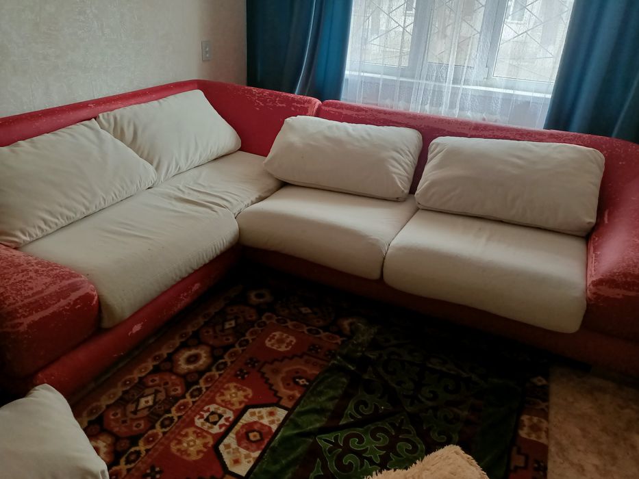 Диван б/у угловой