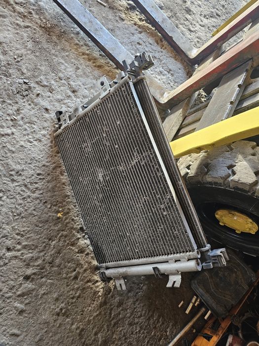 Radiator racire ac dacia logan 2014 1.2