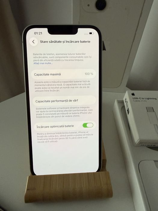 iPhone 13 Alb/Negru, 128Gb, Bat 100% Originala