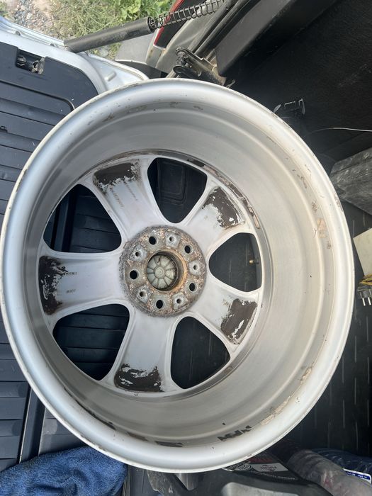 Продам 132 стиль р19 разноширокие
