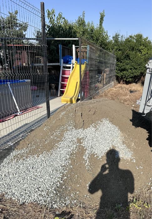 Nisip Pietris Balastru Margaritar Piatra concasata Pamant