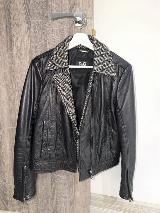 Кожаная куртка Dolce&Gabbana,плотный и теплый материал