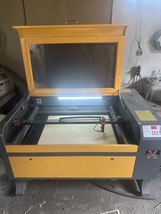 Продам лазерный станок чпу 900х600