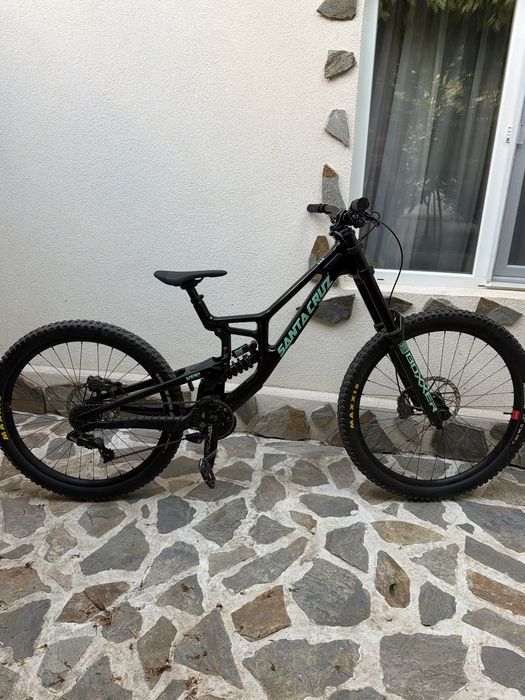 Aante cruz v10 carbon încă în garanție