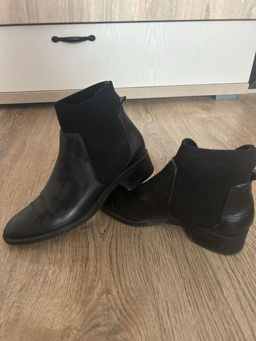 Ghete Zara Basic Chelsea Sock