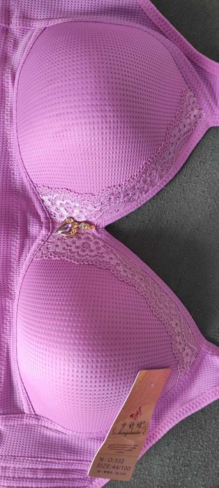 Сутиени, имитация на Триумф