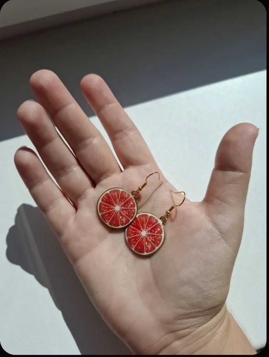 Продам серьги фрукты