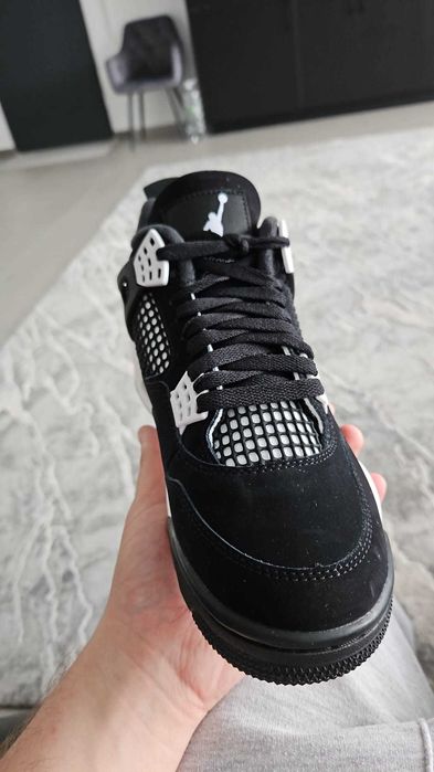 Jordan 4 White Thunder marime 41