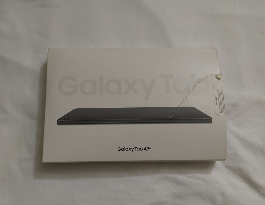 Tableta Samsung Galaxy Tab a9+ cu husa si pix