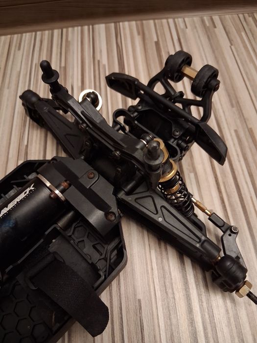 Automodel Maverick scara 1;8