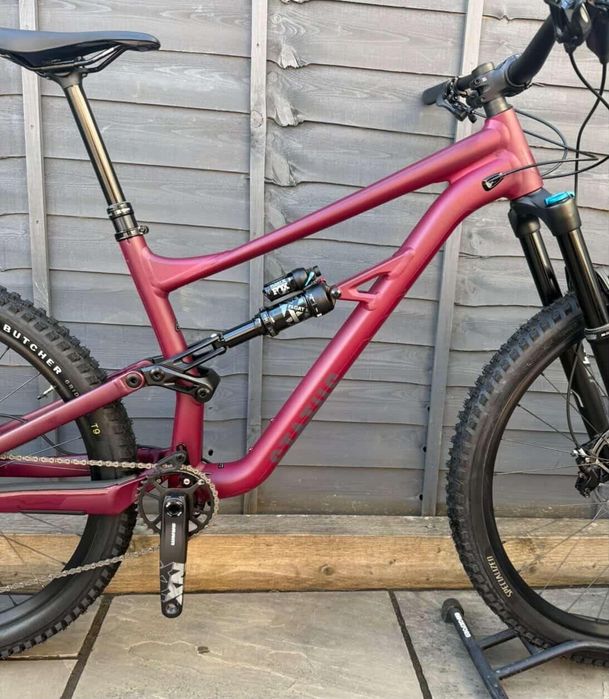 Specialized Status 140 Full Suspension Mountain Bike size L