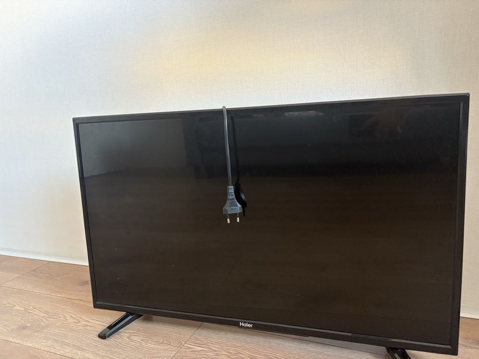 Продам телевизор Haier