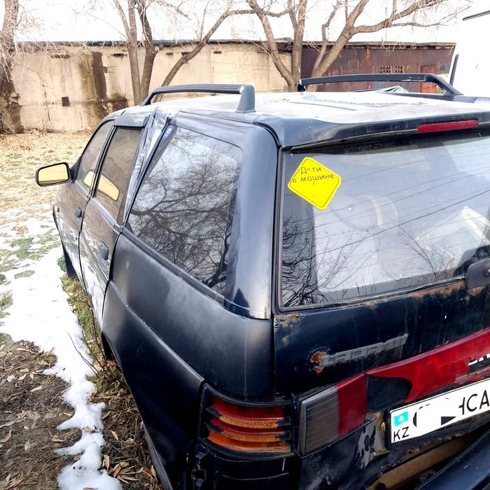 Продам машину ВАЗ 2111 универсал