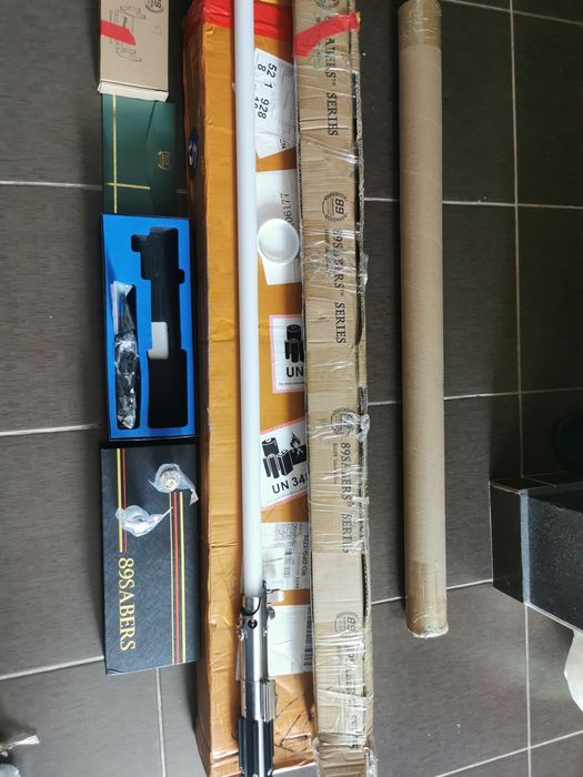 Sabie Star Wars Ep7 Graflex Neopixel cu Proffie 3.9 de la 89Sabers NOU