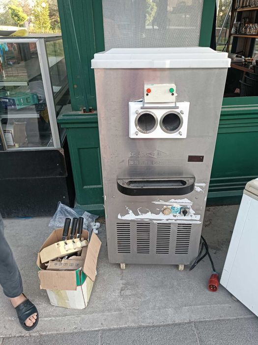 Морожное аппарат FRIGOMAT 2023, 380W идеал холатда сотилади