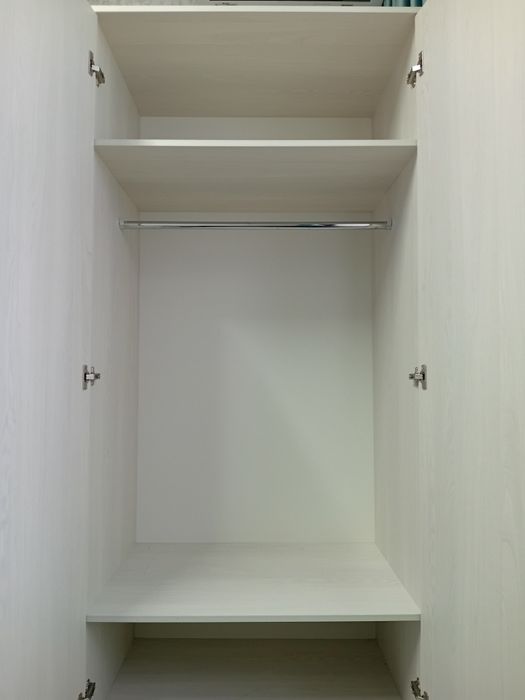 Спальный, шкаф, стол, стул